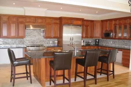 41 Paradise Blvd, Ramara, L0K1B0 | Image 2