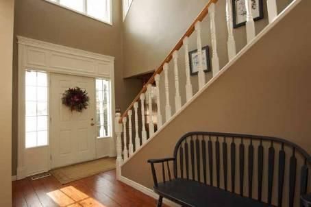 9 Oldfield Crt, Melancthon, L0N1S7 | Image 2