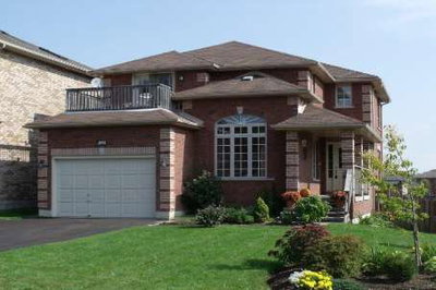 Detached House sold at 132 Brown Wood Drive, Barrie, Ontario, L4M6M8 - Little Lake - MLS: X1941519