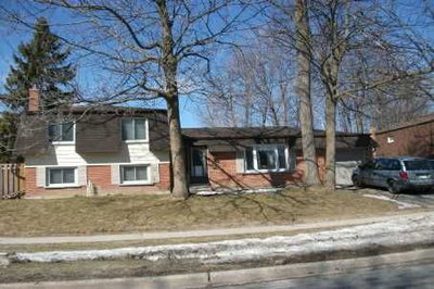 Detached House sold at 2 Birchwood Drive, Barrie, Ontario, L4M4Z3 - Cundles East - MLS: X2063877