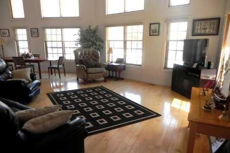 28 Big Tree Circ, Mulmur, L0M1M0 | Image 2