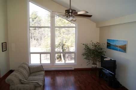 2384 Champlain Rd, Tiny, L9M1R2 | Image 2