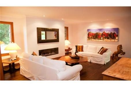 23 Royal Oak Dr, Barrie, L4N7S5 | Image 2