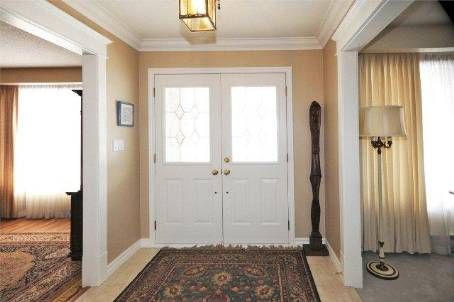 456 Mooney Cres, Orillia, L3V6R9 | Image 2