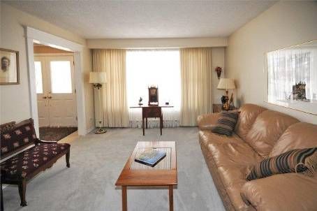 456 Mooney Cres, Orillia, L3V6R9 | Image 3