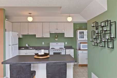 7 - 13 Cheltenham Rd, Barrie, L4M0E7 | Image 2