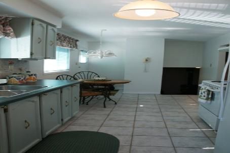 72 Athenia Dr, Hamilton, L8J1S8 | Image 3