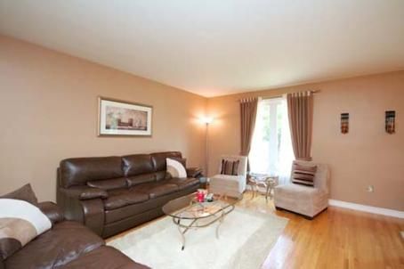 264 Celtic Dr, Hamilton, L8E2T9 | Image 3