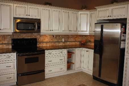 38 Lilac Lane, Springwater, L0L1X0 | Image 3