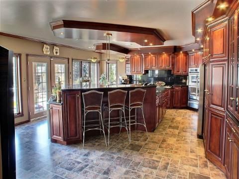 42 Farewell Cres, West Lincoln, L0R2A0 | Image 2