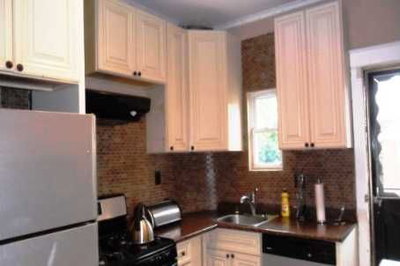 176 Rosslyn Avenue North, Hamilton, Ontario image-0-3