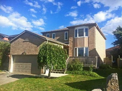 Detached House sold at 45 Blair Crescent, Barrie, Ontario, L4M5Y64 - Grove East - MLS: X2723538
