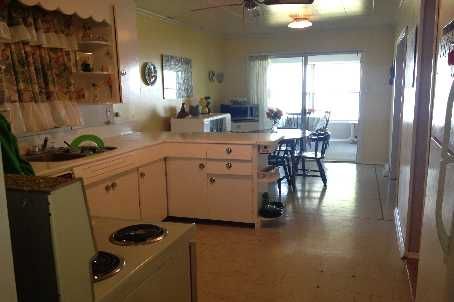 39 Macpherson Cres, Kawartha Lakes, K0M2B0 | Image 2