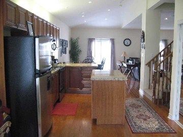 57 High Vista Dr, Oro-Medonte, L4M4Y8 | Image 3