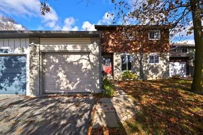 Semi-Detached House sold at 24 Lampman Lane, Barrie, Ontario, L4N5B1 - Letitia Heights - MLS: X2766833