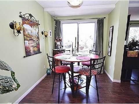 16 - 502 Essa Rd, Barrie, L4N 7L4 | Image 3