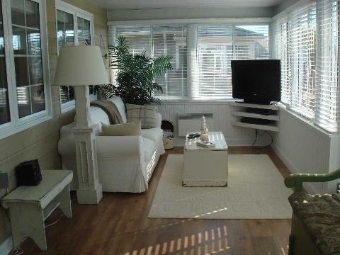 42 Madawaska Tr, Wasaga Beach, L9Z1X7 | Image 2