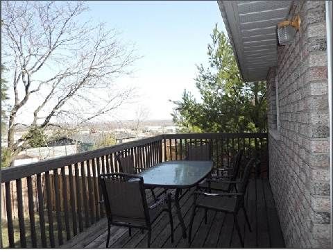 604 Fortye Dr, Peterborough, K9K2H2 | Image 2