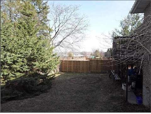 604 Fortye Dr, Peterborough, K9K2H2 | Image 3