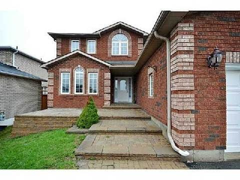 75 Ambler Bay, Barrie, L4M7A6 | Image 2