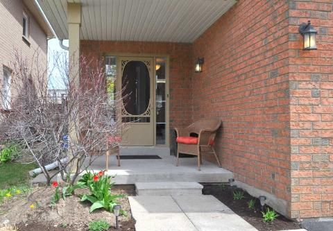 129 Harnesworth Cres, Hamilton, L0R2H6 | Image 2