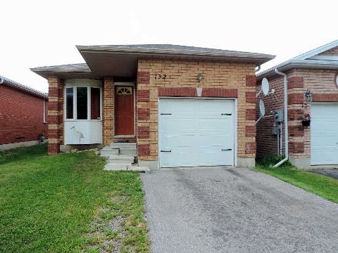 132 Benson Dr, Barrie, L4N7Y3 | Image 2