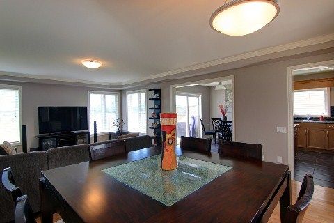 263 Empress Ave, Welland, L3B0A5 | Image 3