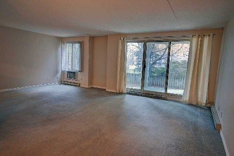 Room1