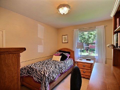 Room2