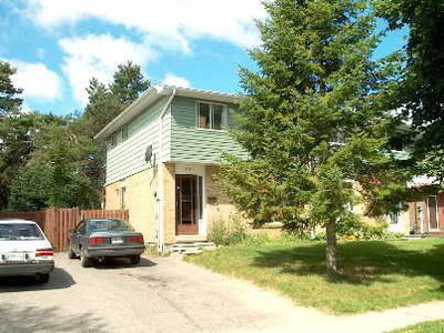 Semi-Detached House sold at 85 Chaucer Crescent, Barrie, Ontario, L4N4T8 - Letitia Heights - MLS: X303470