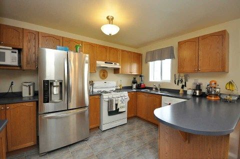 77 Jarvis Dr, Port Hope, L1A 4K5 | Image 3