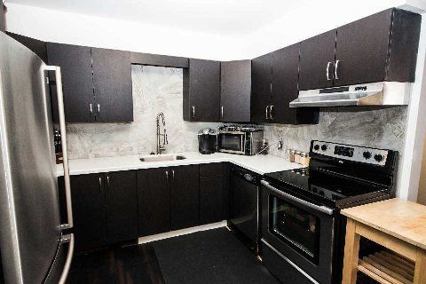 312 - 126 Bell Farm Rd, Barrie, L4M6J3 | Image 3