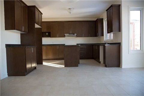 9091 Tallgrass Ave, Niagara Falls, L2G0G1 | Image 2