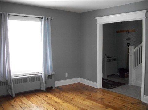 120 Dunlop St, Orillia, L3V5P4 | Image 3