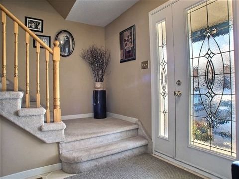 2515 Farmcrest Ave, Peterborough, K9L1R8 | Image 2