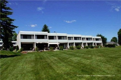 Townhouse sold at 21-1 Paradise Boulevard, Ramara, Ontario, L0K 1B0 - Rural Ramara - MLS: X3166456