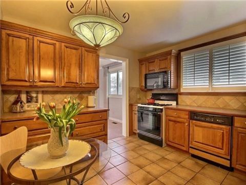 207 Montmorency Dr, Hamilton, L8K5H3 | Image 2