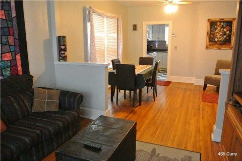 Room1