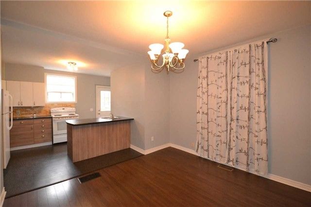 61 Stirton St, Hamilton, L8L 6E7 | Image 2