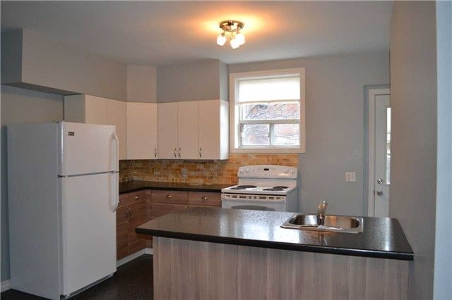 61 Stirton St, Hamilton, L8L 6E7 | Image 3