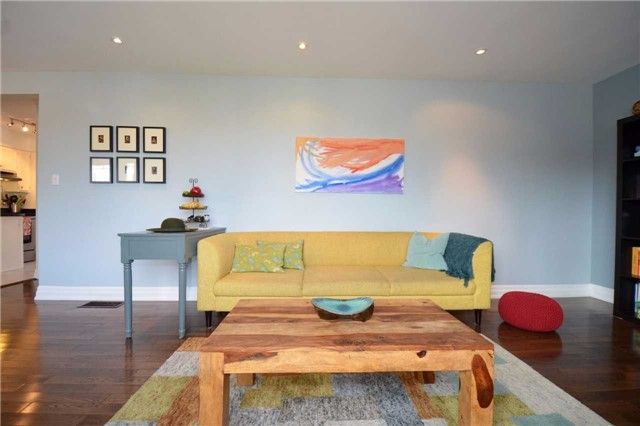 68 Harold Crt, Hamilton, L8S 2R9 | Image 3