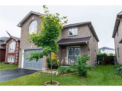 Detached House sold at 18 Srigley Street, Barrie, Ontario, L4N0L9 - Holly - MLS: X3372140
