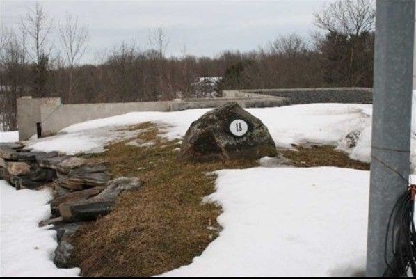 18 Avery Crt, Parry Sound, P2A 3C4 | Image 2