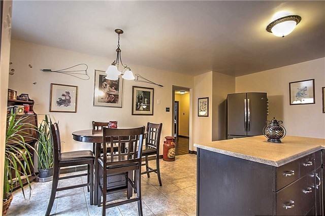 220 Morgan Rd W, Wasaga Beach, L9Z 1W4 | Image 2