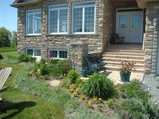 2884 Sunnydale Lane, Ramara, L0K 1B0 | Image 2