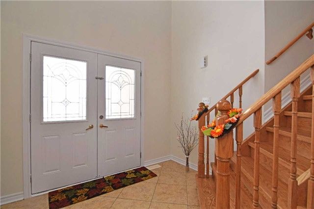 30 Claire Dr, Barrie, L4N5Y1 | Image 2