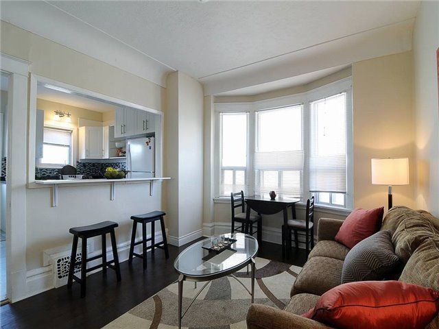 746 King St W, Hamilton, L8S 1J8 | Image 2