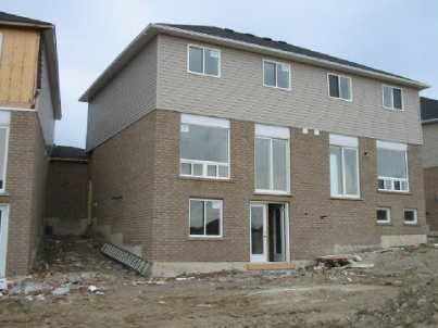 22 Sunset Pl, Barrie, Xxxxxx | Image 2