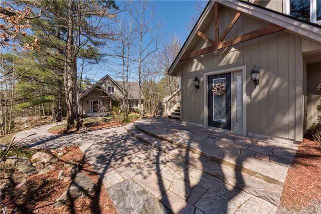 1005 Laidlaw Ave, Gravenhurst, L0K 2B0 | Image 3