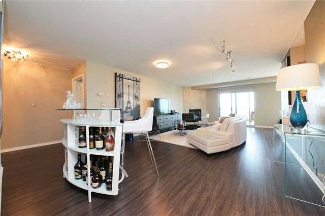Room2